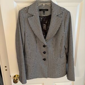 White House Black Market WHBM Signature Blazer, houndstooth, size 6